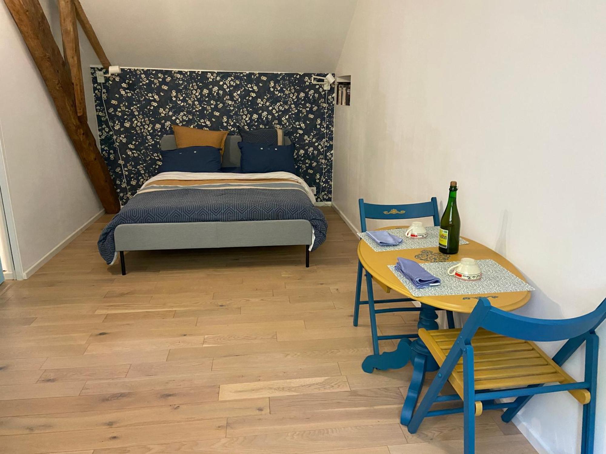 Chambre Double Avec Salle De Bains Privee Quintin Exteriör bild